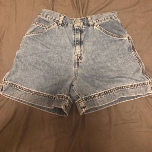 Vintage Denim Levi shorts